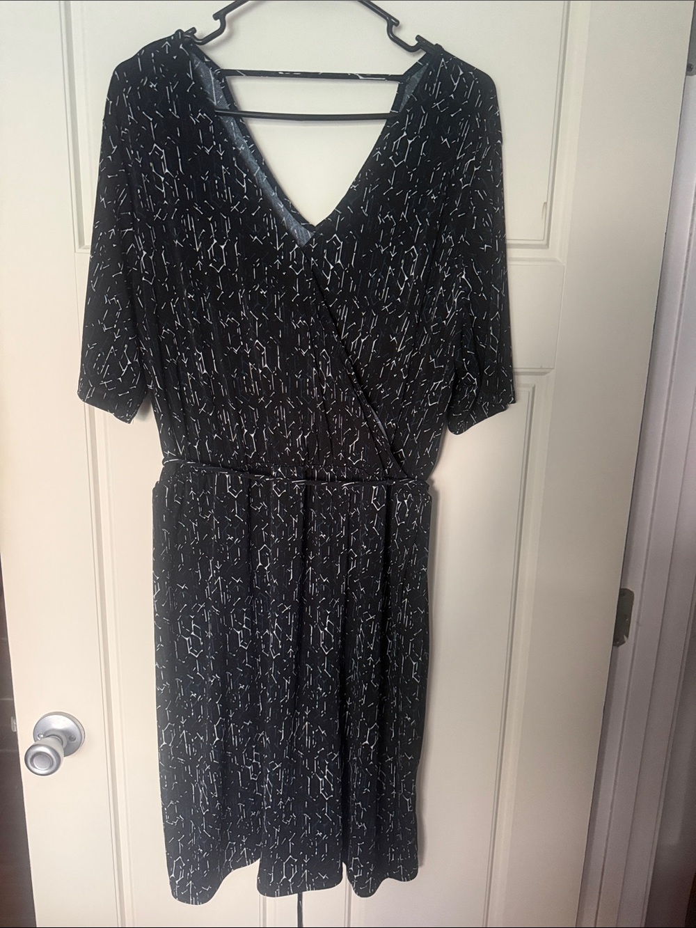 APT 9 black and blue midi dress